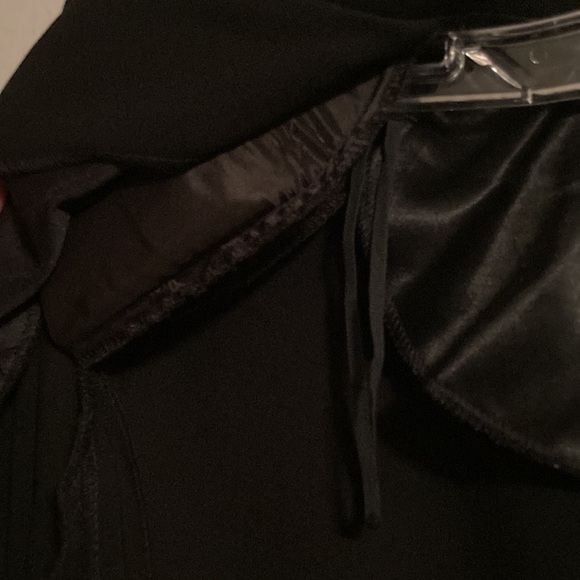 Positive Attitude Two Piece Black Women’s Fitted Suit Set (size 8) - Picture 8 of 12